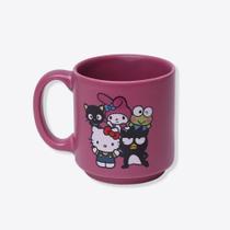 Caneca Mini Tina Hello Kitty e Amigos Oficial Hello Kitty - Zona Criativa Caneca Mini Tina Hello Kitty e Amigos Oficial Hello Kitty - Zona Criativa