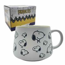 Caneca Moma 500mL Snoopy Original Licenciada Peanuts, Zona Criativa, Xícara Em Cerâmica