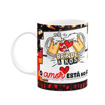 Caneca Namorados - Um brinde a nós - O amor está no ar Caneca Namorados - Um brinde a nós - O amor está no ar