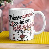 Caneca Personalizada Flork Nosso Amor Cabe em Mil Vidas