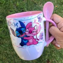 Caneca Personalizada Stitch Angel Colher Interior e Alça Rosa - Com Nome