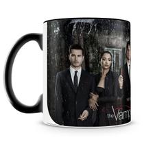 Caneca Personalizada The Vampire Diaries - Porcelana Brilhante com Alça Preta