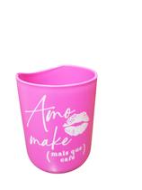 CANECA PLÁSTICA DIVERTIDA COM ALÇA TRIANGULAR - ESTAMPAS VARIADAS 300ml unidade