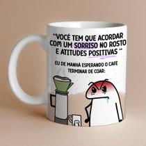 Caneca Porc Flork vc tem q acordar c/ o sorriso no rosto e atitudes positiva ... 325ml Caneca Porc Flork vc tem q acordar c/ o sorriso no rosto e atitudes positiva ... 325ml