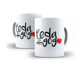 Caneca Porcelana Curso Pedagogia com Coração