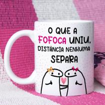 Caneca Porcelana Flork o que a fofoca uniu, distância nenhuma separa 325 ml Caneca Porcelana Flork o que a fofoca uniu, distância nenhuma separa 325 ml
