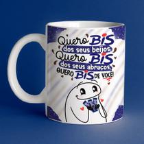 Caneca Porcelana Flork Quero Bis dos seus beijos quero bis dos seus abraços quero bis de você 325 ml Caneca Porcelana Flork Quero Bis dos seus beijos quero bis dos seus abraços quero bis de você 325 ml