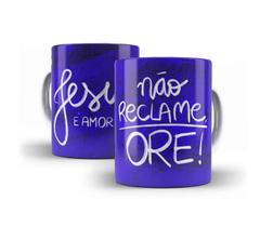 Caneca Porcelana Jesus É Amor Ore