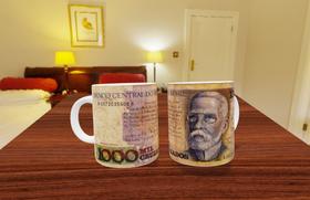 Caneca Porcelana Tema Dinheiro mil cruzeiros