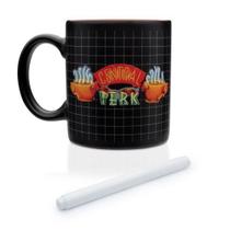 Caneca quadro negro caneta giz friends - imaginarium