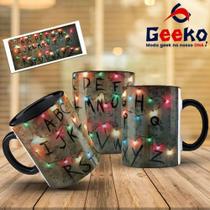 Caneca Stranger Things Geeko Oficial