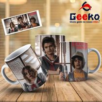 Caneca Stranger Things Oficial Geeko