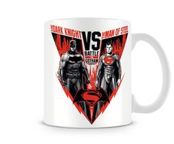 Caneca The Dark Knight vs The Man of Stell