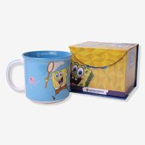Caneca tom 350ml bob esponja e patrick agua viva