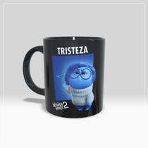 Caneca Tristeza Divertida mente 2 - Preta