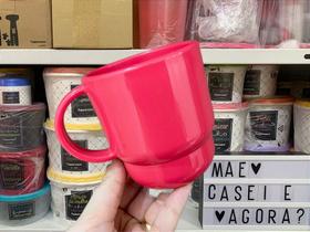 Caneca Tupperware 370 ml Cor Coral Importada