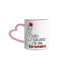 Caneca Uso Exclusivo de Uma Dorameira (Chocolate Lamen e Dorameira)