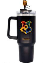 Canecao tumbler c/pingente 1,15lt hogwarts 10025742 - ZONA CRIATIVA