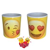 Canecas personalizadas com emoji casal presente plástico kit - Jr Pelúcias Canecas personalizadas com emoji casal presente plástico kit - Jr Pelúcias