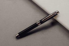 Caneta gel luxo recarregável