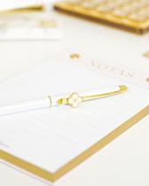 Caneta Luxo Detalhe Flor Branca com Dourado Tinta Permanente