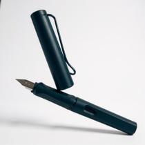 Caneta tinteiro ponta metal corpo em plastico cor verde