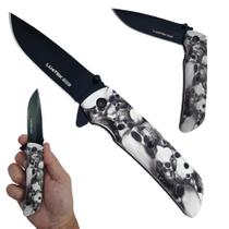 Canivete de Bolso Semiautomático com Crânios, Aço 420 e Clip de Cinto SLKD105 Canivete de Bolso Semiautomático com Crânios, Aço 420 e Clip de Cinto SLKD105