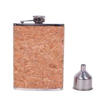 Cantil aço inox e cortiça com funil 9,5x2,2x13,8cm -Dynasty Cantil aço inox e cortiça com funil 9,5x2,2x13,8cm -Dynasty