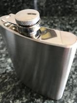 Cantil de Bolso Frasqueira Aço Inox Portátil Drink Cachaça Whisky Cantil de Bolso Frasqueira Aço Inox Portátil Drink Cachaça Whisky