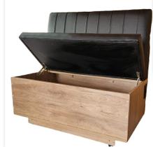 Canto alemão reto 1,20cm com baú amadeirado assento e encosto preto com tomada sku_150 Canto alemão reto 1,20cm com baú amadeirado assento e encosto preto com tomada sku_150