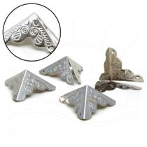 Canto para Caixas Pequeno com Relevo 2,5cm - 4 unid Canto para Caixas Pequeno com Relevo 2,5cm - 4 unid