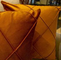 Capa Almofada Suede Drapeada Macia- Decorativa 45x45 -terracota Capa Almofada Suede Drapeada Macia- Decorativa 45x45 -terracota