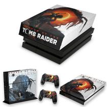 Capa Anti Poeira e Skin Compatível PS4 Fat - Shadow Of The Tomb Raider