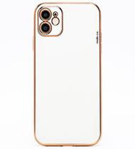 Capa Capinha iPhone 11 - Branca / Silicone Premium Lisa Dourada Proteção de Camera Feminina Luxo - Silicone Case