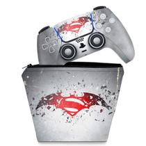 Capa Case e Skin Compatível PS5 Controle - Batman Vs Superman Logo