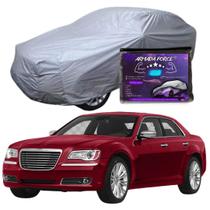 Capa Cobrir Carro 300C 100% Forrada Armada Force 100% Impermeável Forro Total Protege Sol Chuva Poeira Lona Proteção Automotiva Hatch e Sedan