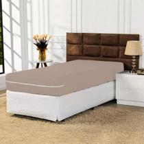 Capa com Zíper Para Colchão Casal