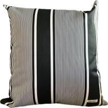 Capa de Almofada 43x43 cm Karsten Listrada- Preto e Branco