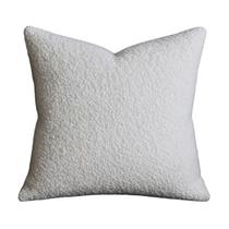 Capa de Almofada Capri em Suede Felpudo Premium 50x50cm Luxo Decorativa Areia Capa de Almofada Capri em Suede Felpudo Premium 50x50cm Luxo Decorativa Areia