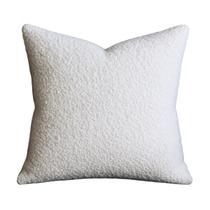 Capa de Almofada Capri em Suede Felpudo Premium 50x50cm Luxo Decorativa Branca Capa de Almofada Capri em Suede Felpudo Premium 50x50cm Luxo Decorativa Branca