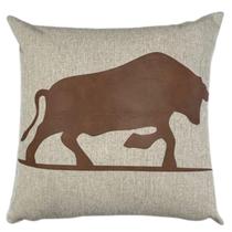 Capa de almofada em linho country aplique em couro 50x50cm - Capa de almofada em linho country aplique em couro 50x50cm -