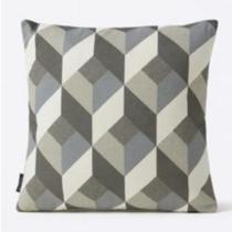 Capa de almofada jacquard 43 x 43 - geo fendi Capa de almofada jacquard 43 x 43 - geo fendi