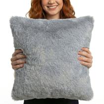 Capa de Almofada Pelúcia Pelo Curto Luxo Soft Cinza Para Sofá Novadecora