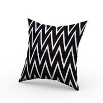 Capa de Almofada Preta e Branco Estampa Zig Zag 43 x 43 cm Capa de Almofada Preta e Branco Estampa Zig Zag 43 x 43 cm