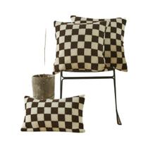 Capa De Almofada Xadrez Quadrada Para Decoração De Sofá Na Sala De Estar Capa De Almofada Xadrez Quadrada Para Decoração De Sofá Na Sala De Estar