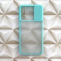 Capa de celular com proteção na câmera