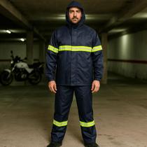 Capa De Chuva Motoqueiro Conjunto Jaqueta Calça Impermeável Roupa Motoboy Entregador Tamanho G Grande Unissex Faixa Refletiva Capa De Chuva Motoqueiro Conjunto Jaqueta Calça Impermeável Roupa Motoboy Entregador Tamanho G Grande Unissex Faixa Refletiva