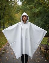 Capa de Chuva Reforçada Adulto PVC Modelo Poncho com Capuz, Leve e Compacta Capa de Chuva Reforçada Adulto PVC Modelo Poncho com Capuz, Leve e Compacta
