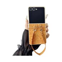 Capa De Couro Com Desenho Animado Para Samsung Galaxy Z Flip 7 FE 6 5 4 3 Com Alça De Pulso E