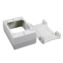 Capa de gerenciamento de cabos Wiremold NM35 4,5 cm de profundidade em marfim